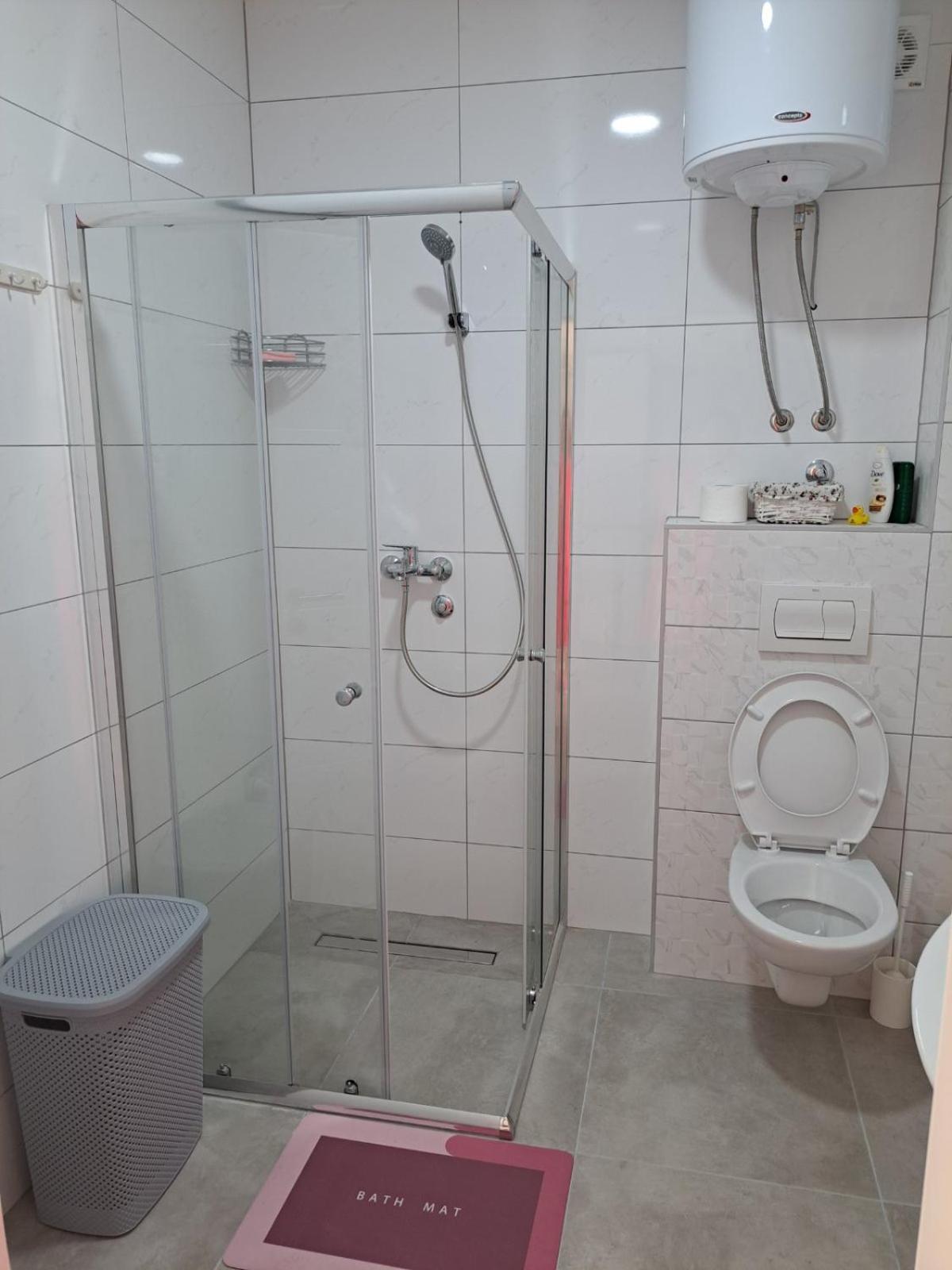 Apartment 33 Brcko